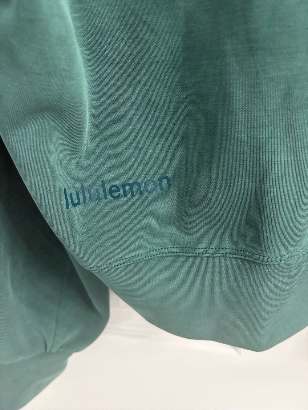 lululemon athletica Forest Green Cropped Crewneck Sweatshirt - Picture 3 of 3